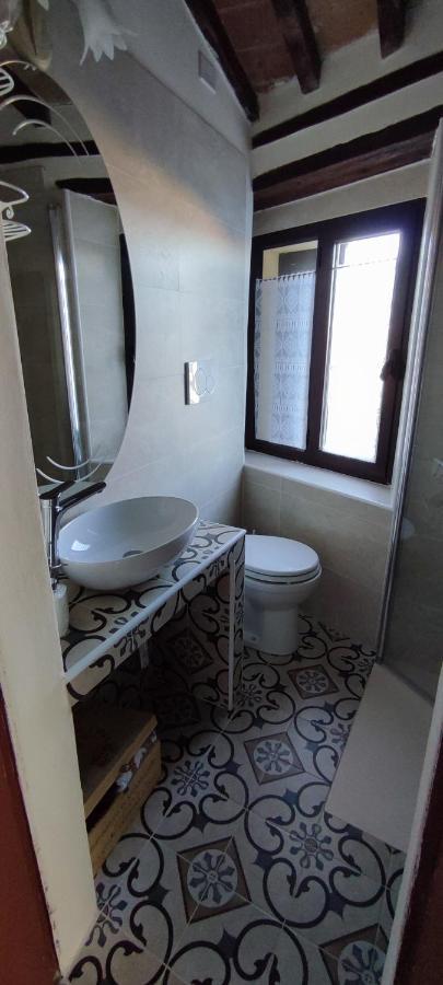 La Casina Di Nonna Lola Castiglione dʼOrcia Exterior foto